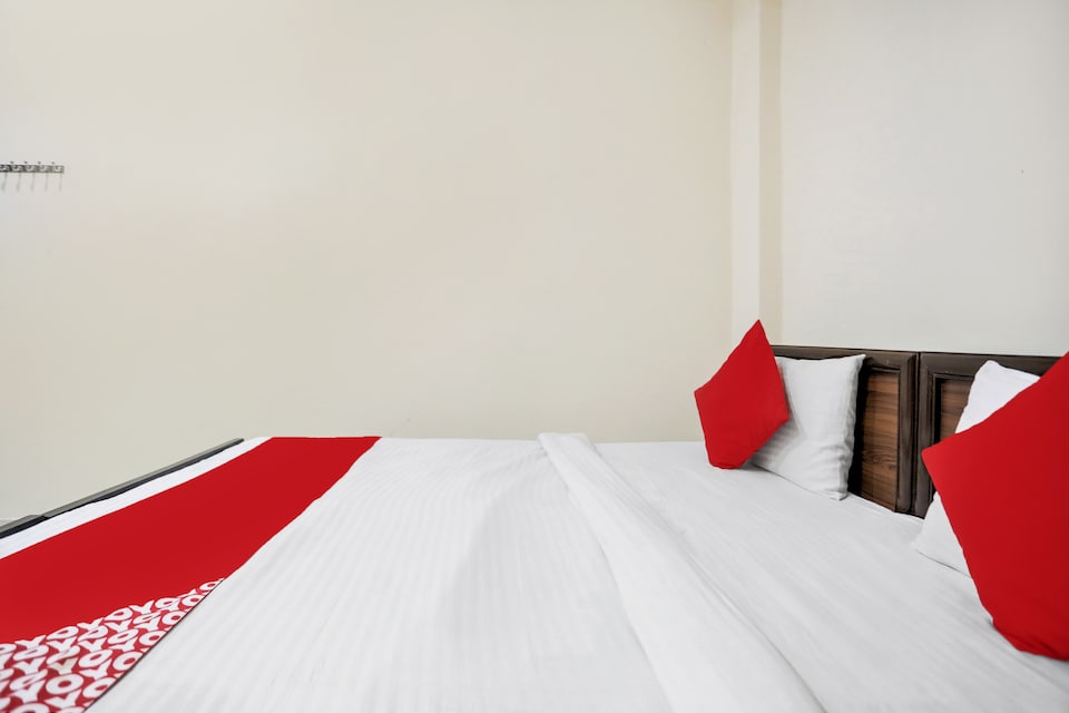 OYO Triveni Darshan, Rambagh Allahabad, Prayagraj