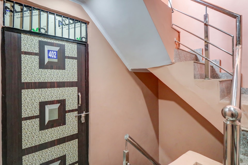 SPOT ON 77871 Hotel Revanta, Faridabad, Faridabad