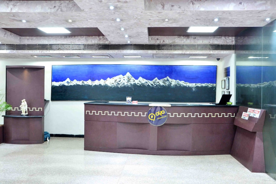 OYO 989 Hotel Infiniti, Vijay Nagar Indore, Indore