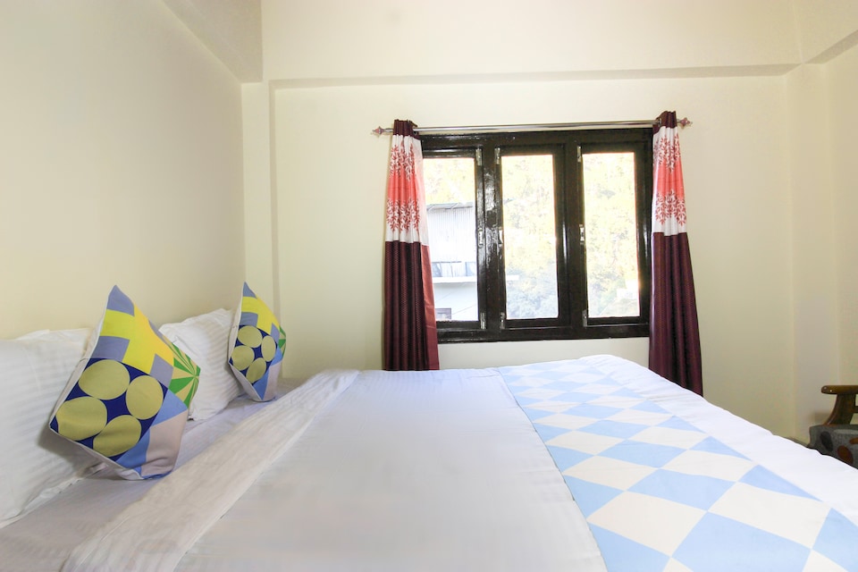 OYO 77905 Rose Home Stay, Bhowali Nainital, Nainital