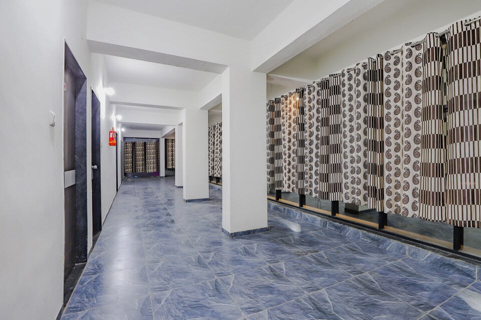 OYO Hotel Devanshi, Mehsana, Mehsana