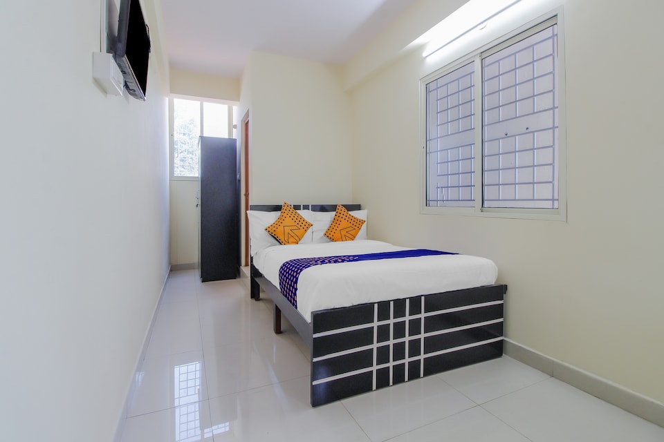 SPOT ON 77916 SV Residency, KR Puram Bangalore, Bangalore