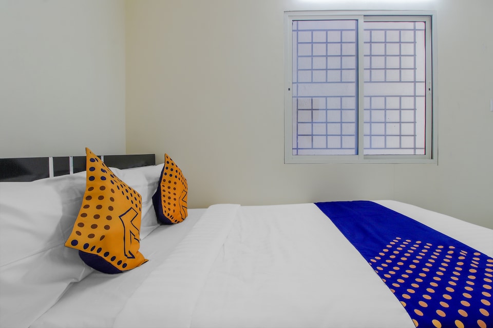 SPOT ON 77916 SV Residency, KR Puram Bangalore, Bangalore