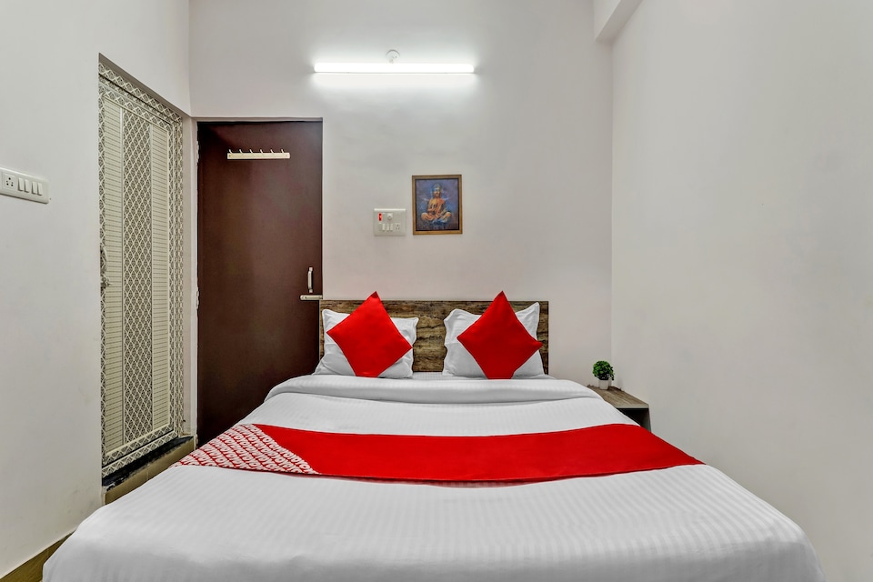 Live on PAT768, Anisabad, Patna