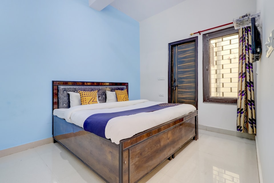 SPOT ON 77952 Gs Guest House, Ghaziabad City, Ghaziabad