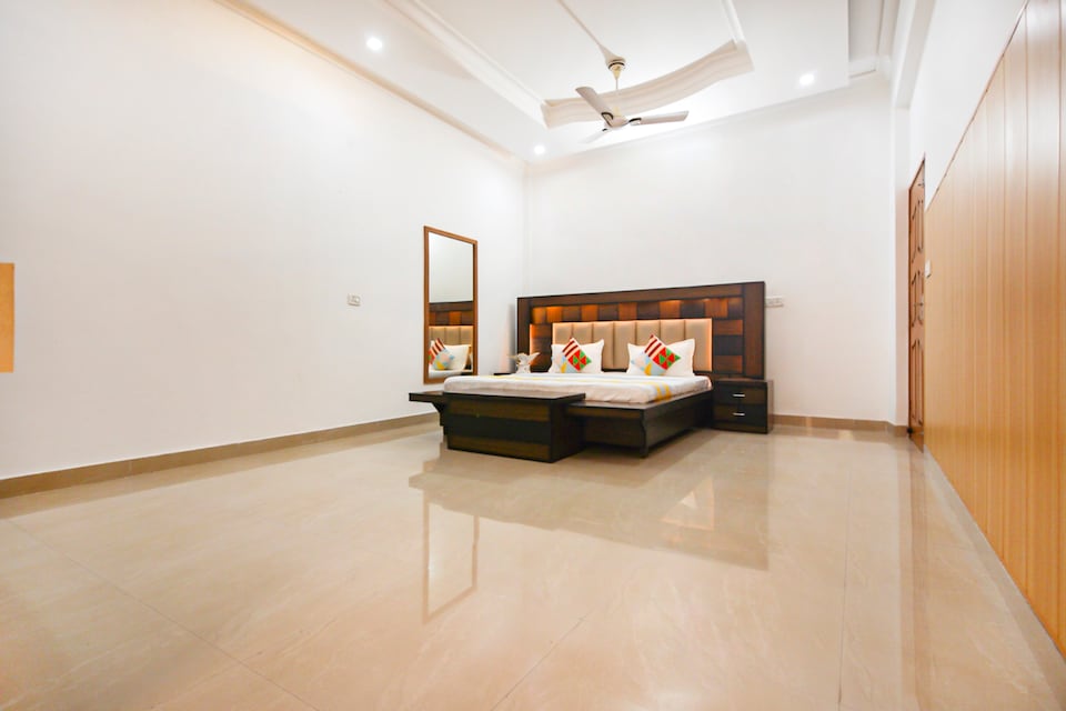 OYO Home 77956 Delightful Stay, Rajpur Road Dehradun, Dehradun