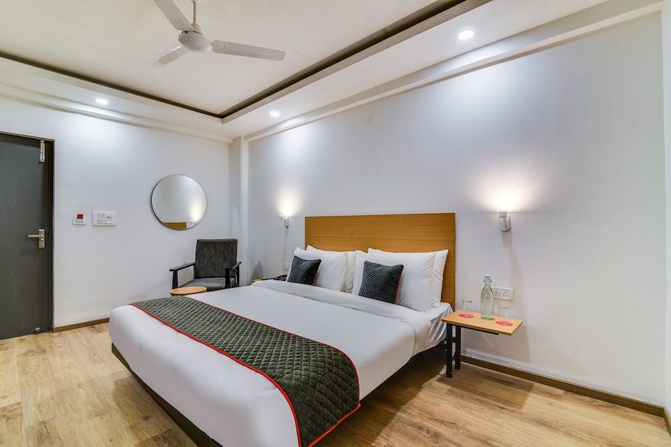 OYO 77957 Townhouse 324 HOTEL ASTRON Rajpur Road, Rajpur Road Dehradun, Dehradun