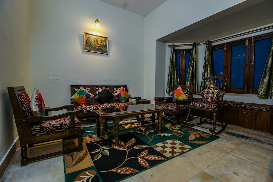 OYO Home 77959 Samar Niwas Home Stay, Rajpur Road Dehradun, Dehradun