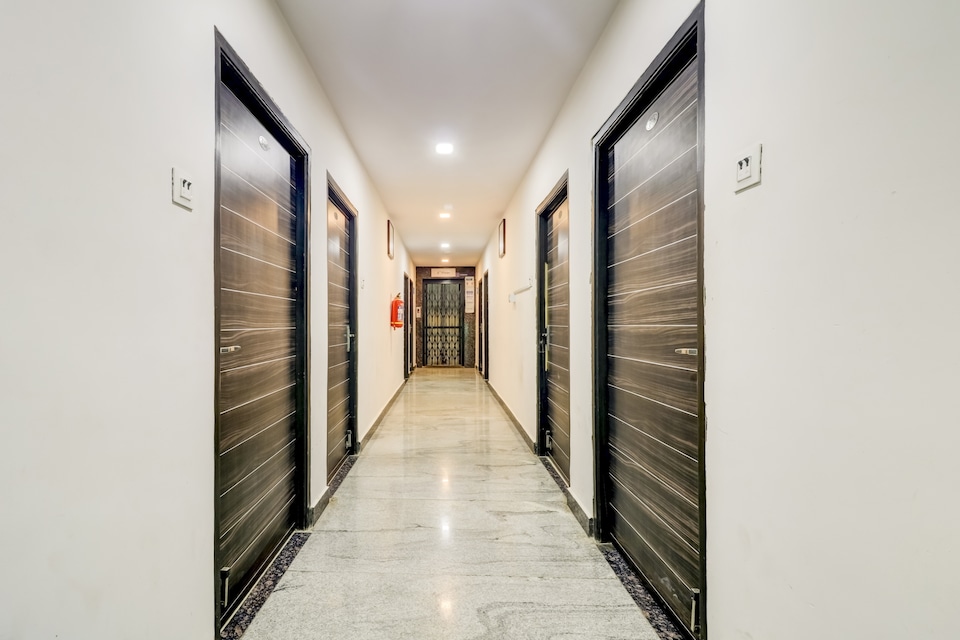OYO 77966 F5 Hospitality, Gachibowli, Hyderabad