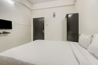OYO 77966 F5 Hospitality