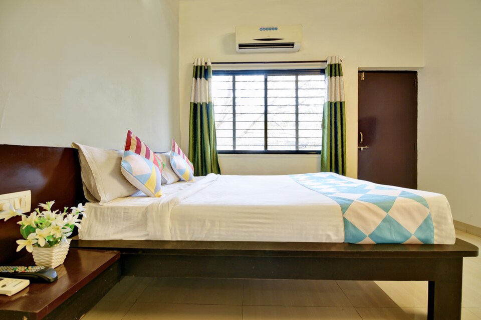 OYO Home 77984 Peaceful Stay Swargate, Katraj Khed Shivapur Pune, Pune