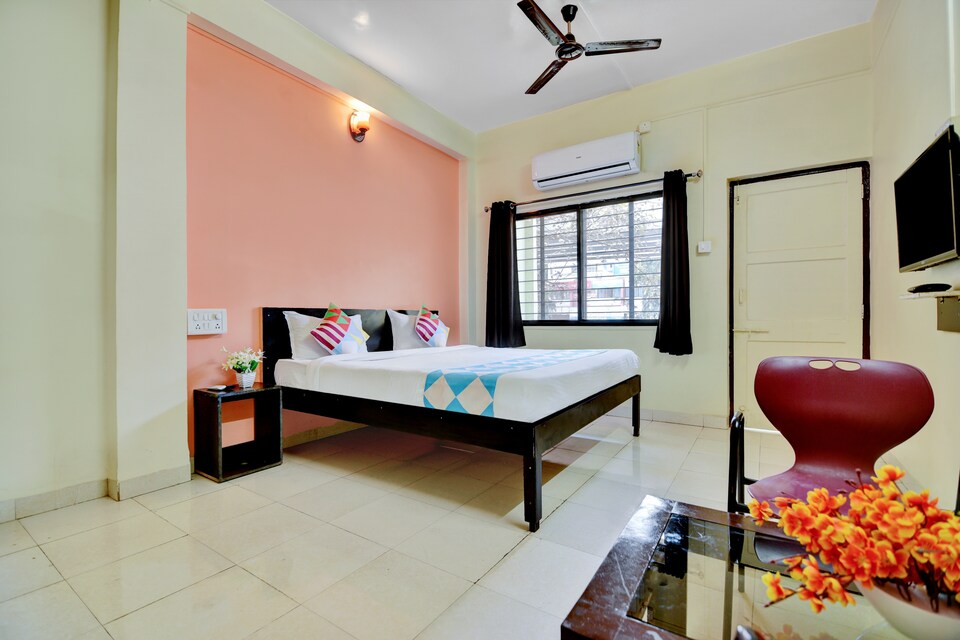 OYO Home 77984 Peaceful Stay Swargate, Katraj Khed Shivapur Pune, Pune
