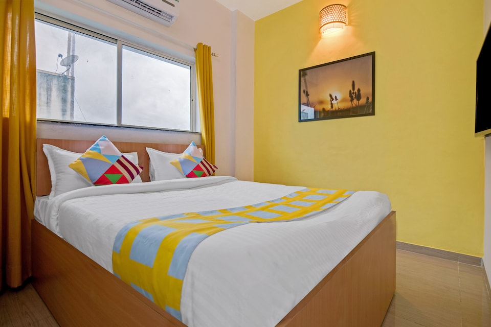 OYO Home Yana Heights, Pune Camp, Pune