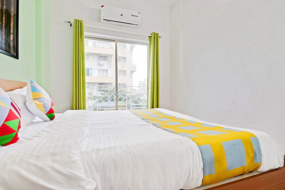 OYO Home Yana Heights, Pune Camp, Pune