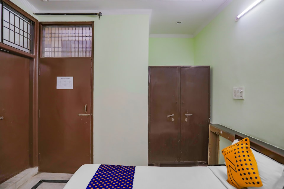 Live as NOD1353, Noida Industrial Area Mamura, Noida