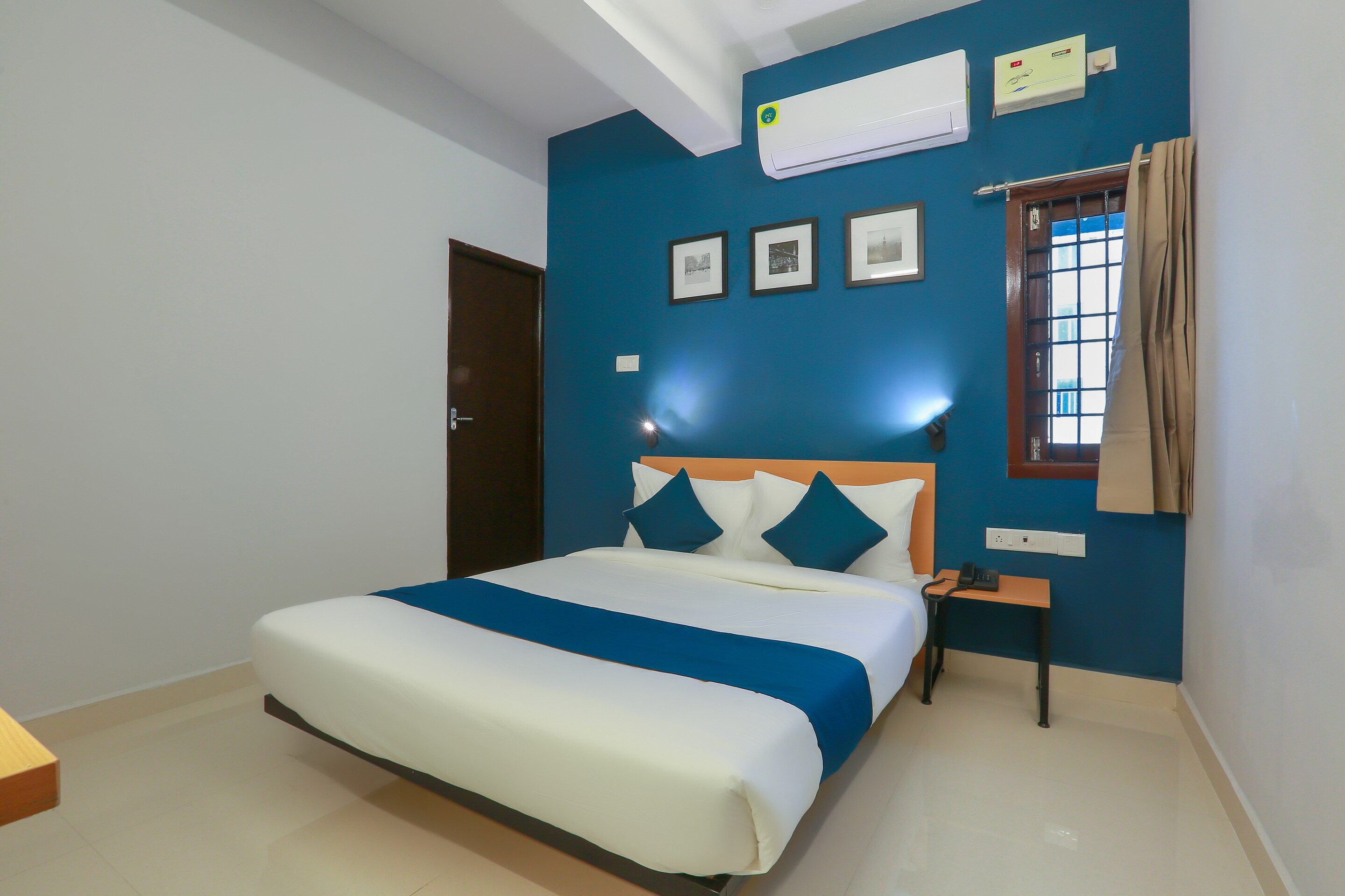 Silver Key Hotels in Anna Salai Mount Road, Chennai Starting ₹891