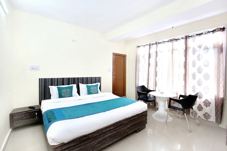 OYO Home Avon Studio Rooms Sam Villa Kanlog, Chotta Shimla, Shimla