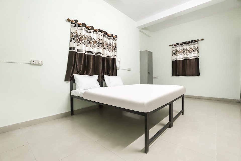 SPOT ON 78169 Lotus Service Apartment, Airport Road Nagpur, Nagpur