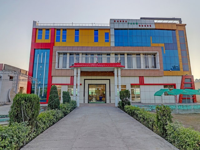 Capital O by OYO Kanha Resort