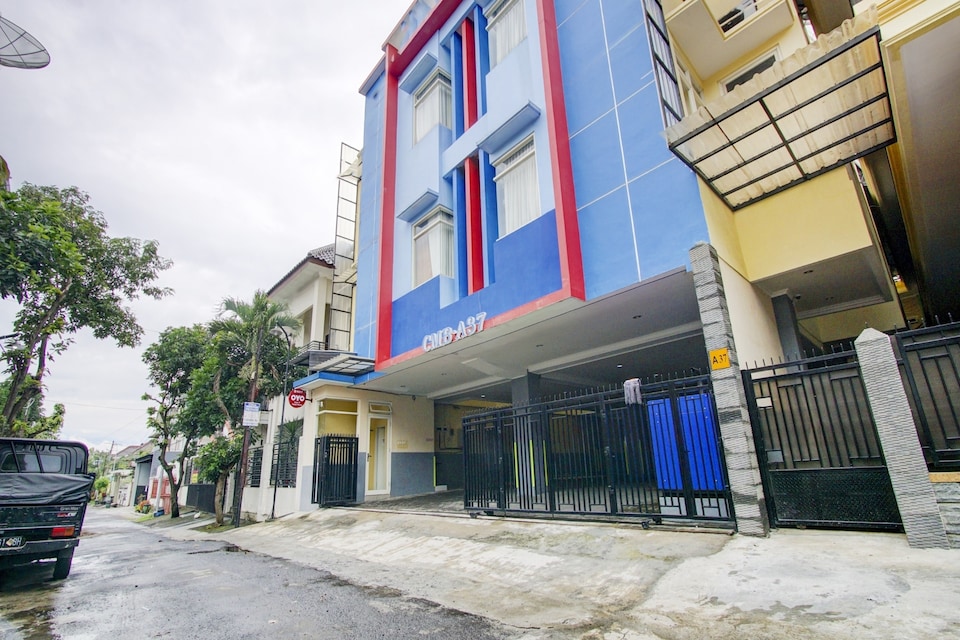OYO 90217 Cmb 37 Guest House, Malang Malang, Malang