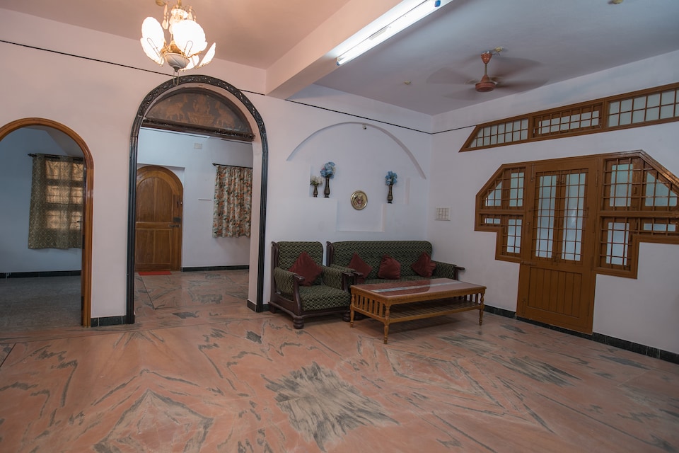 OYO 78183 3BHK Compact Home Near Promenade Beach, Pondicherry City Centre, Pondicherry