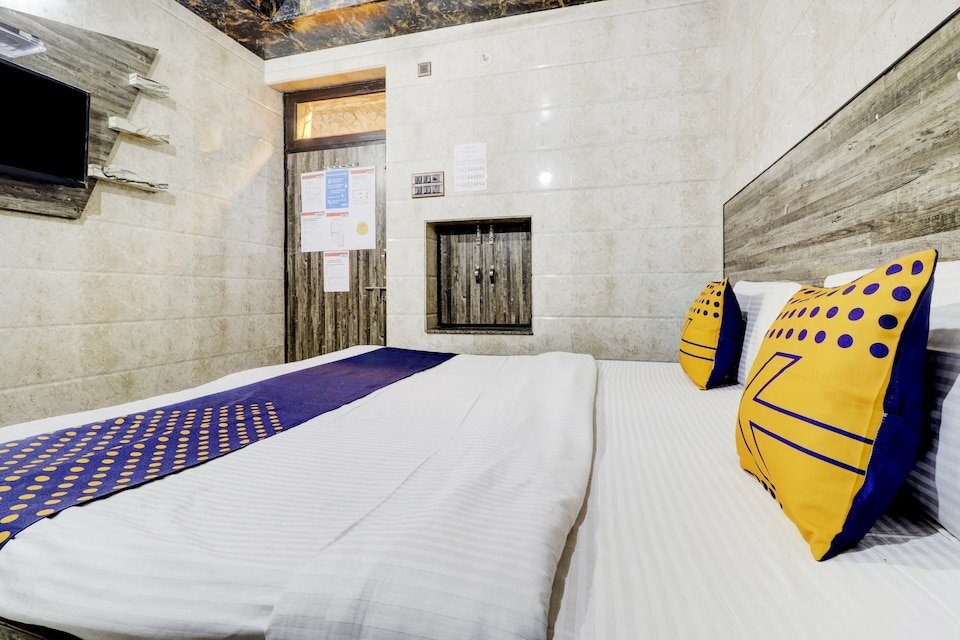 Hotel O Ghanshyam Lodge, Ghaziabad City, Ghaziabad