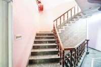 Hotel O Ashirwad Charbagh Bus Station