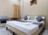Spot On Lavya Shoes And Guest House