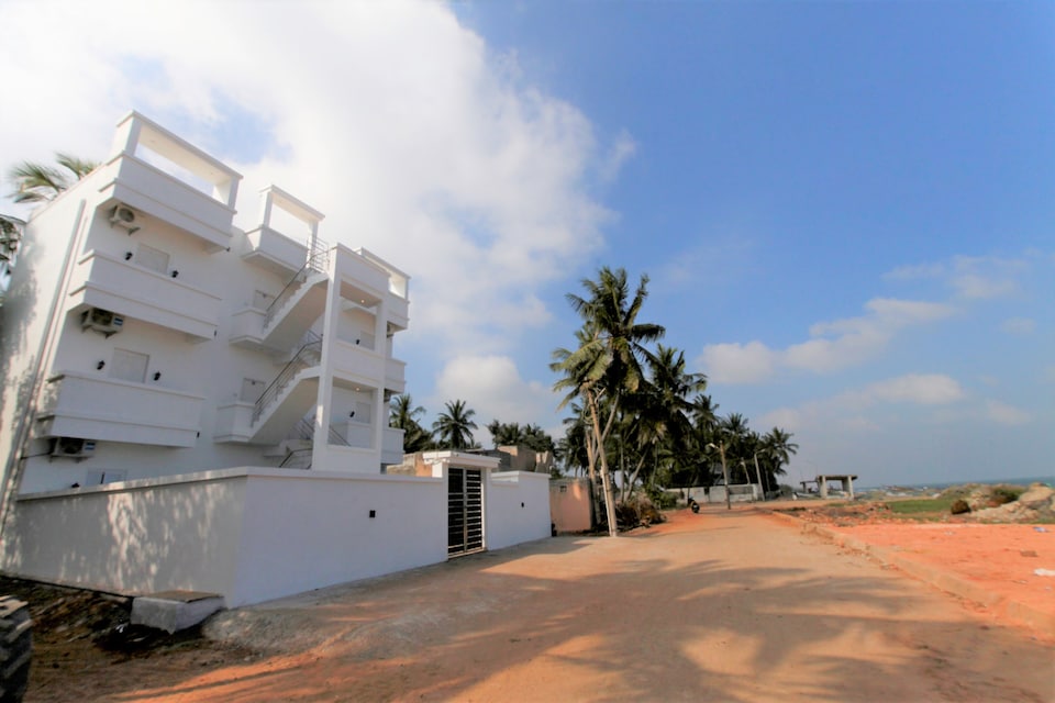 OYO Home 78221 Jdi Inn, Pondichery city centre, Pondicherry