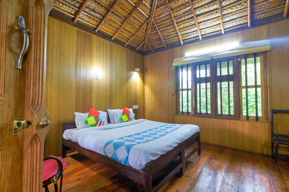 OYO Home 78240 Wood House, Kalpetta, Wayanad