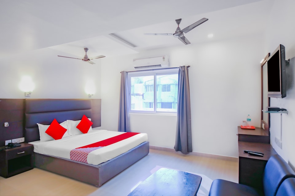 OYO Sree Nivas Serviced Appartments Near Ags Cinemas T Nagar, T Nagar Chennai, Chennai