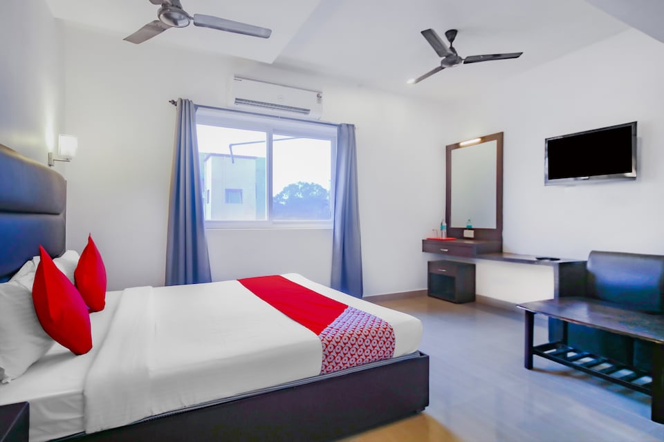 OYO Sree Nivas Serviced Appartments Near Ags Cinemas T Nagar, T Nagar Chennai, Chennai