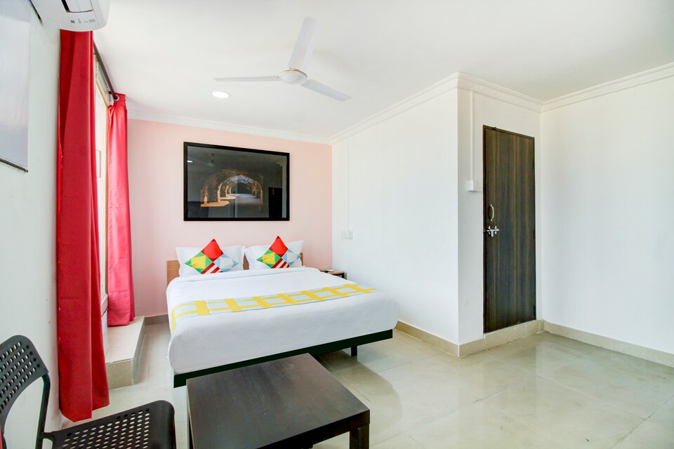 OYO Home 78284 Wonder Hills, Banjara Hills, Hyderabad