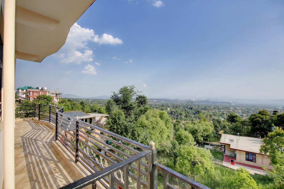 OYO Home Sharma Home, Dharamshala, Dharamshala