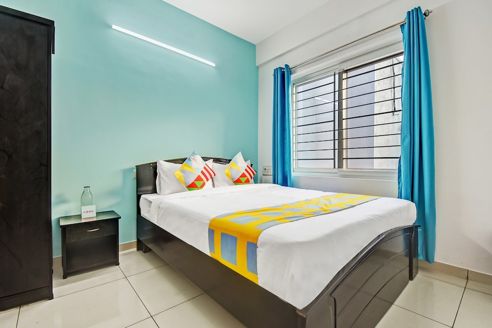 OYO Home Crystal Inn Near Ragigudda Sri Prasanna Anjaneyaswamy Temple, JP Nagar Bangalore, Bangalore