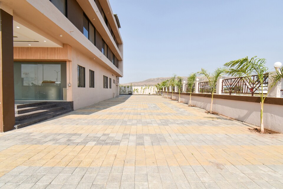 Capital O Hotel Siya, Shendra, Aurangabad