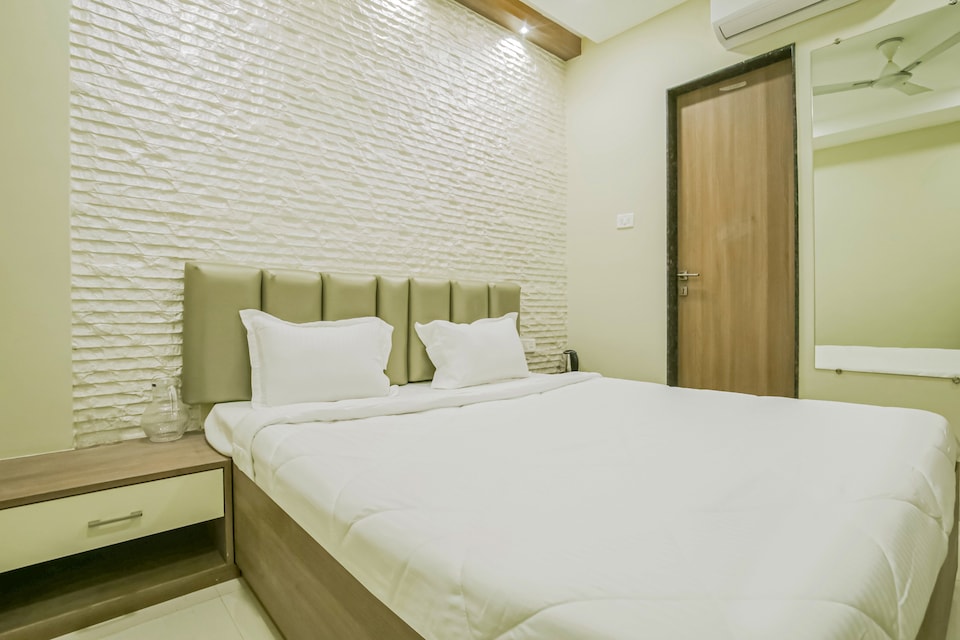 OYO NAG510 Sai Executive Stay, Bus Stand Nagpur, Nagpur