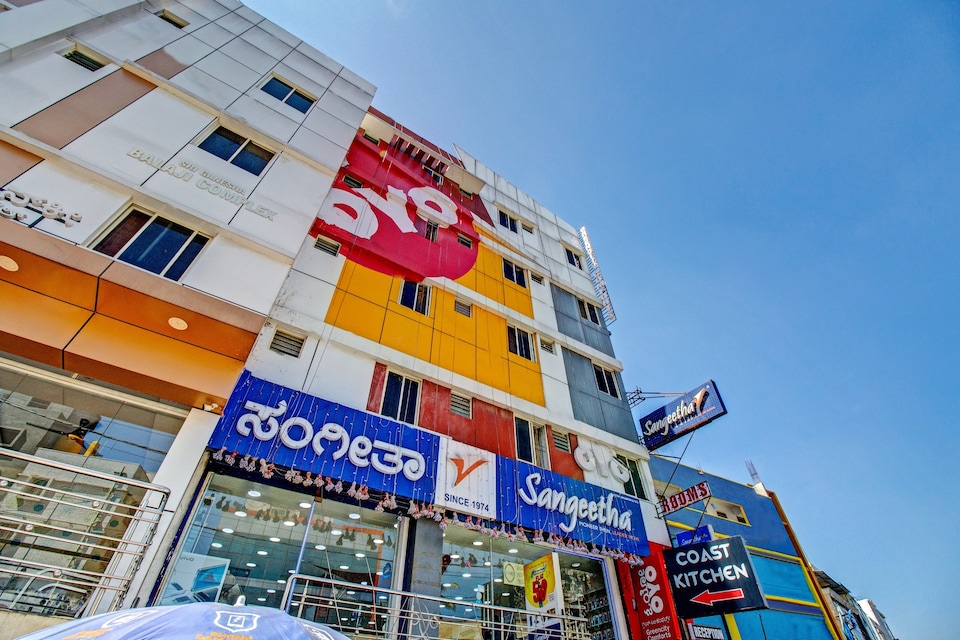 LIVE ON BLR915, BTM Madiwala Bangalore, Bangalore