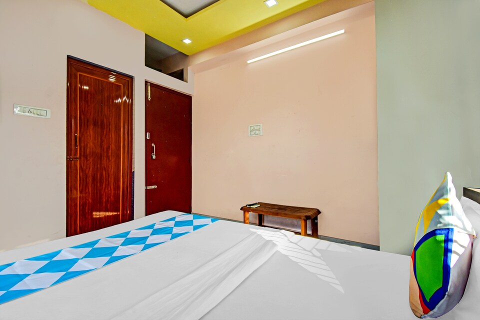 OYO 78394 Tirupati Homes, Rajarhat Kolkata, Kolkata