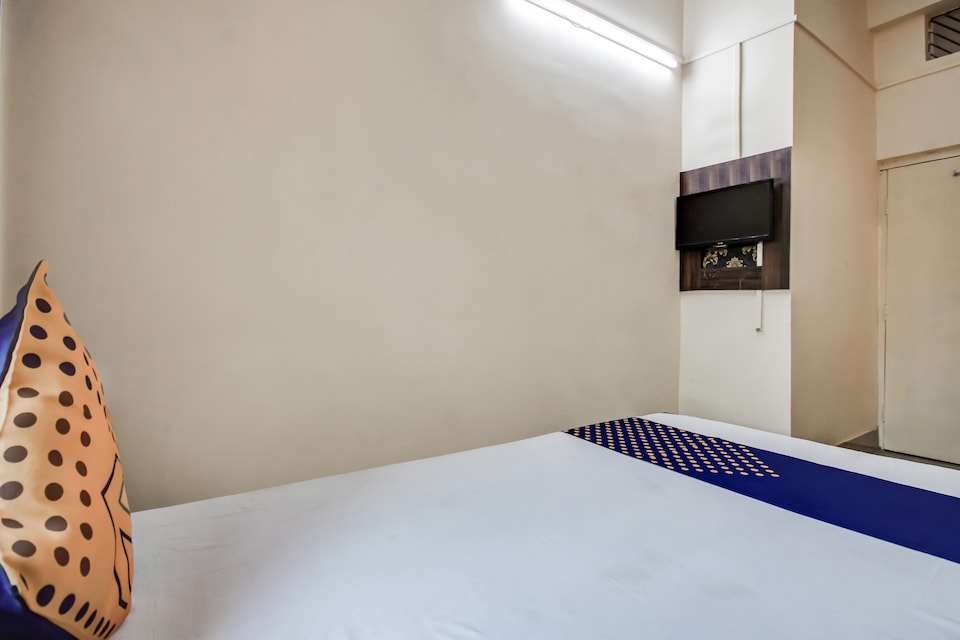 SPOT ON 78443 Hotel Bharat, Rourkela, Rourkela