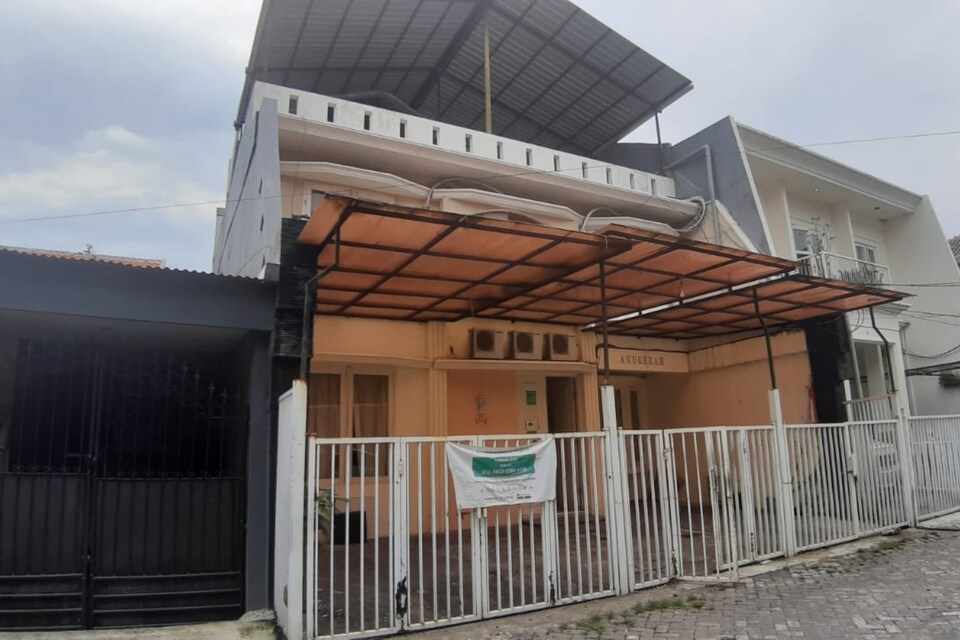 OYO 90231 Anugrah  Syariah, Sukolilo Surabaya, Surabaya