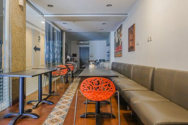 Oyo 90244 Hotel Antara Premium Jakarta Book Rp198517 Oyo