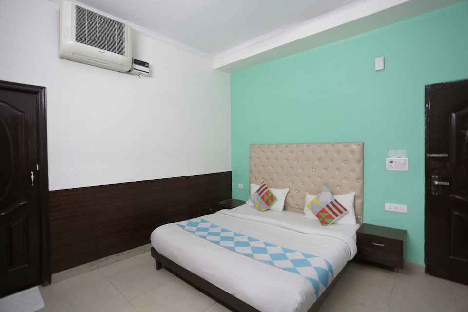 Flagship Indian Residency Near Lotus Temple, Lajpat Nagar Delhi, Delhi