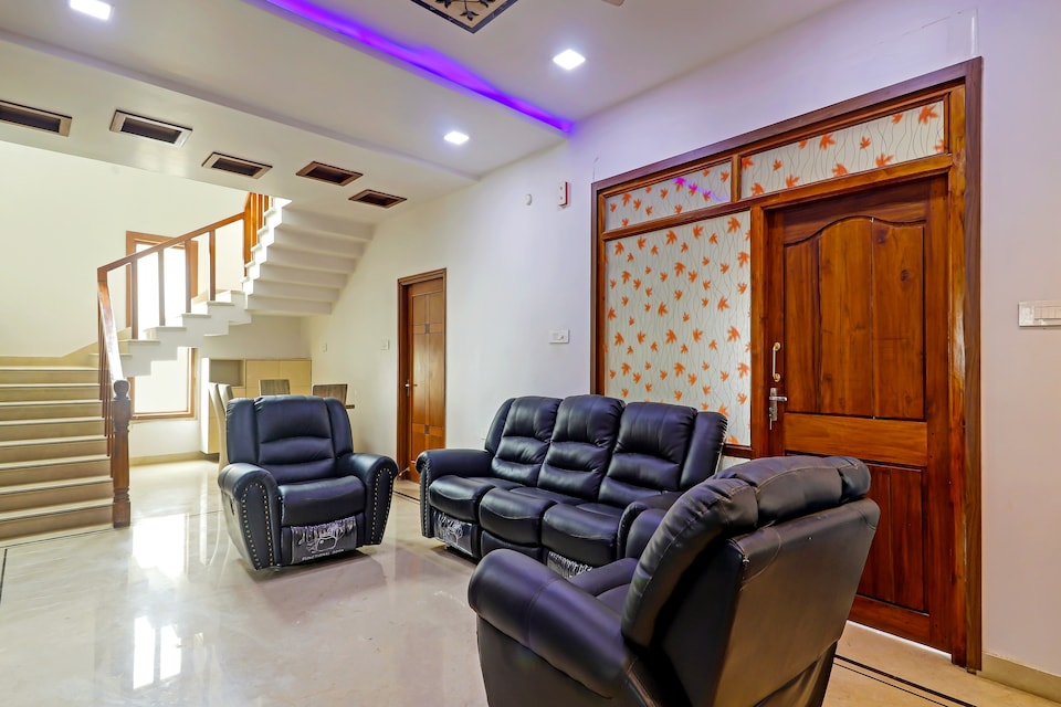 OYO HOMES 78526 Sangham Residency, Manikonda, Hyderabad