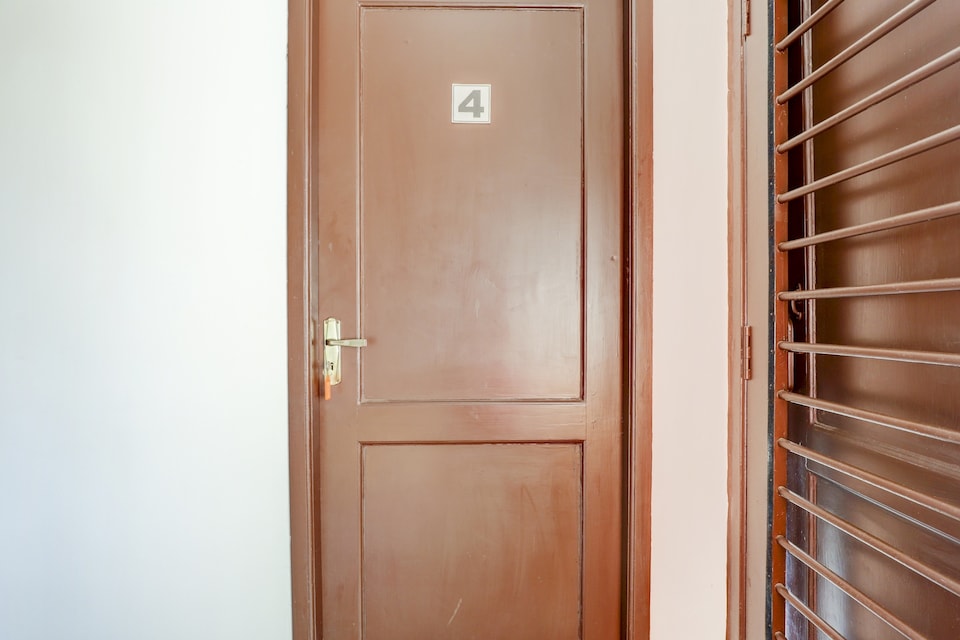 OYO Home Fantasea Uthandi Near Juhu Beach, ECR Chennai, Chennai