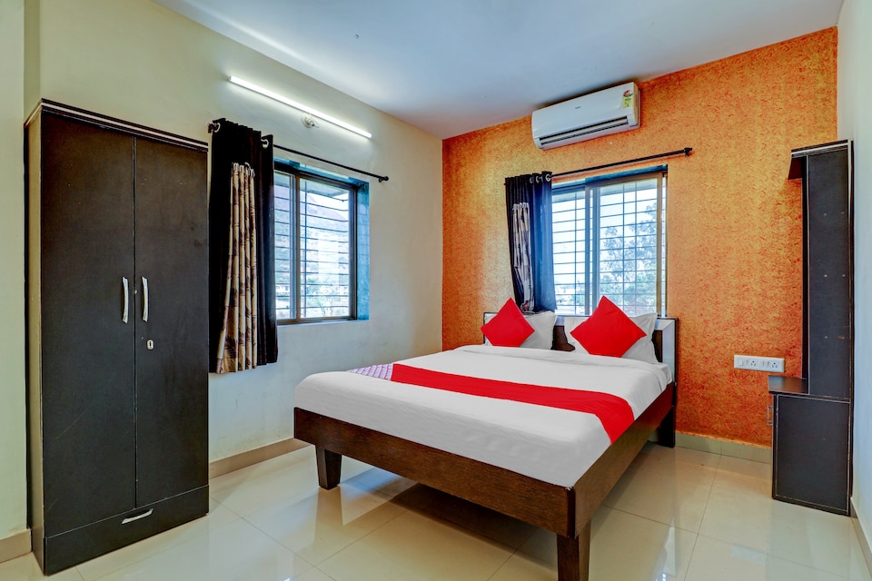 OYO Seven Hills Inn, Lonavala, Lonavala