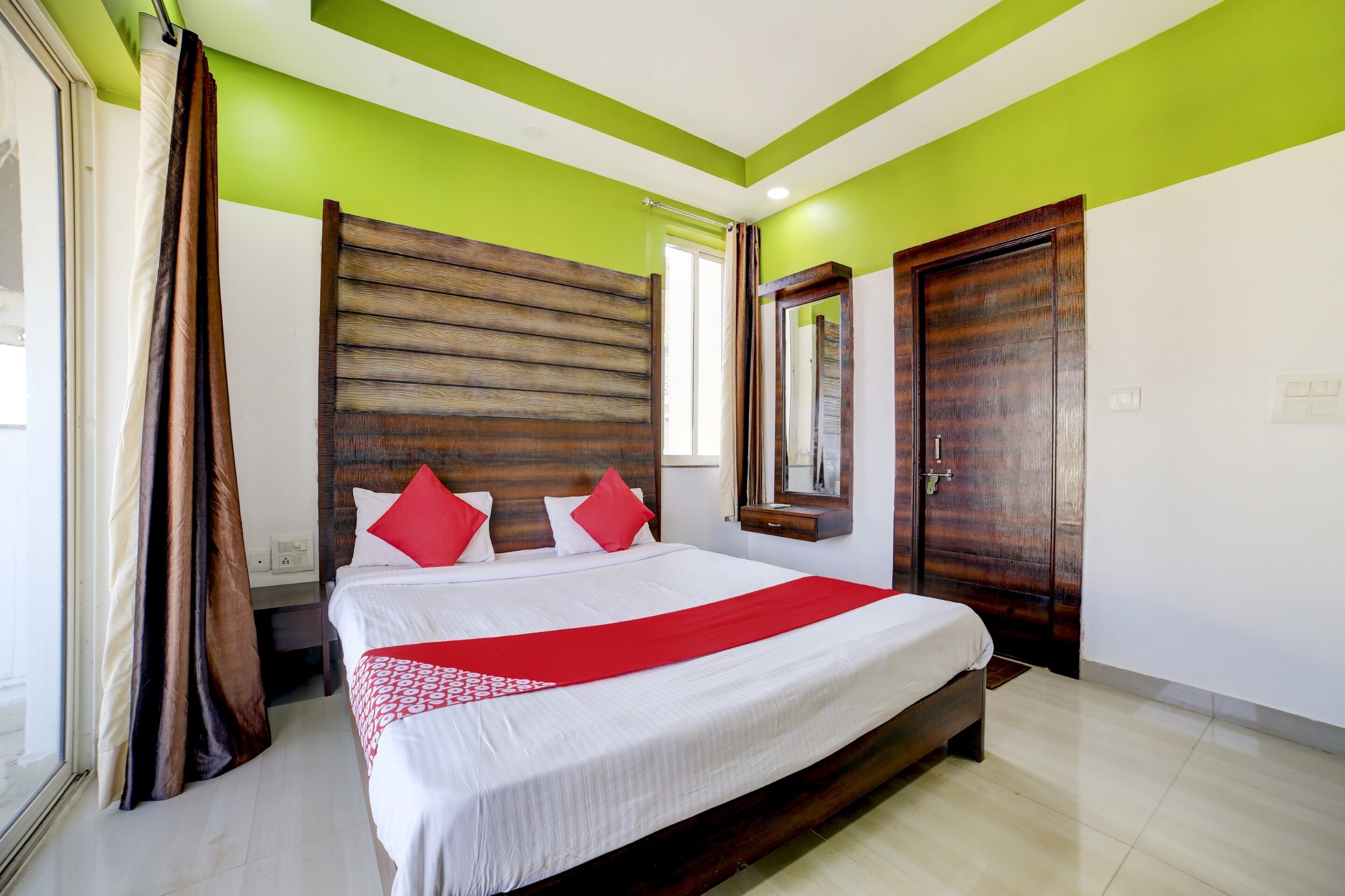 Hotels Verna Industrial Estate  Goa Starting    611 Upto 47  OFF