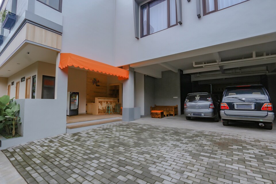 OYO 90256 My Kost, Solo Timur, Solo