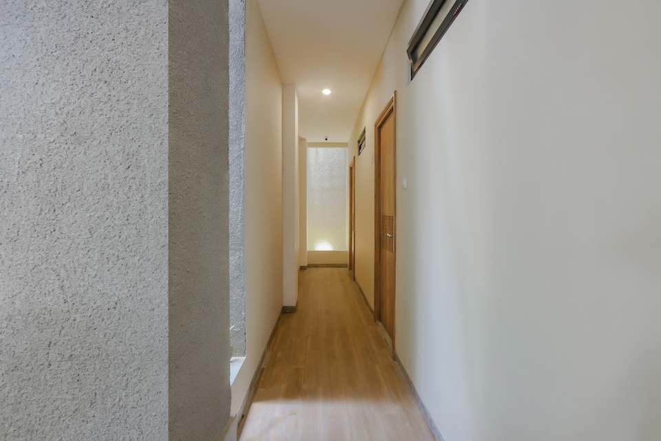 OYO 90256 My Kost, Solo Timur, Solo