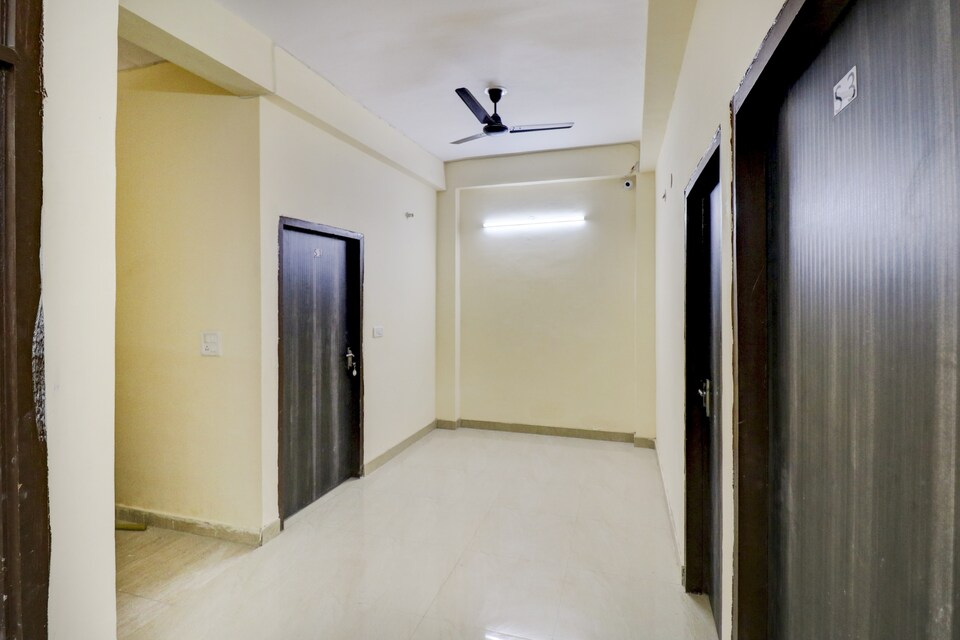 OYO 78587 Vip Residency, Ghaziabad City, Ghaziabad